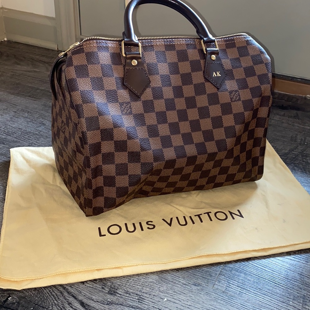 Louis Vuitton speedy 30, like new, never worn
